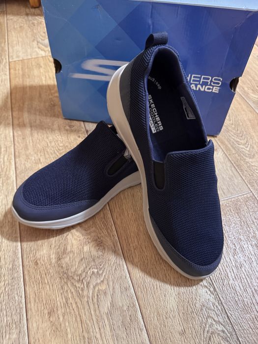 Мужская обувь Sketchers