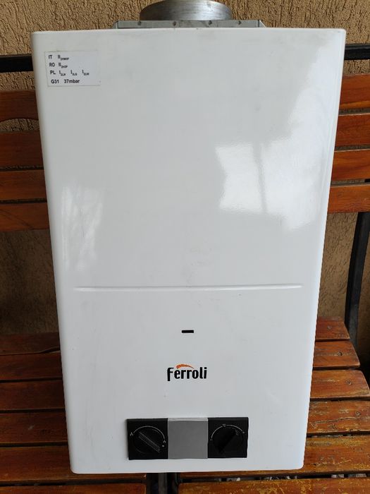 Ferroli instant apa calda