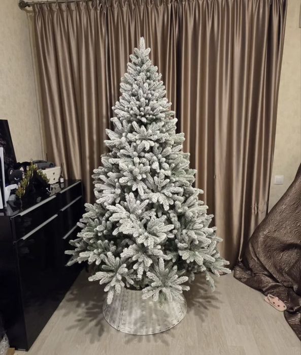 Елка гелевая со снегом