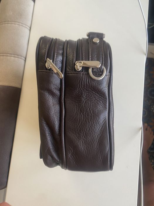 Мъжка кожена чантичка чанта