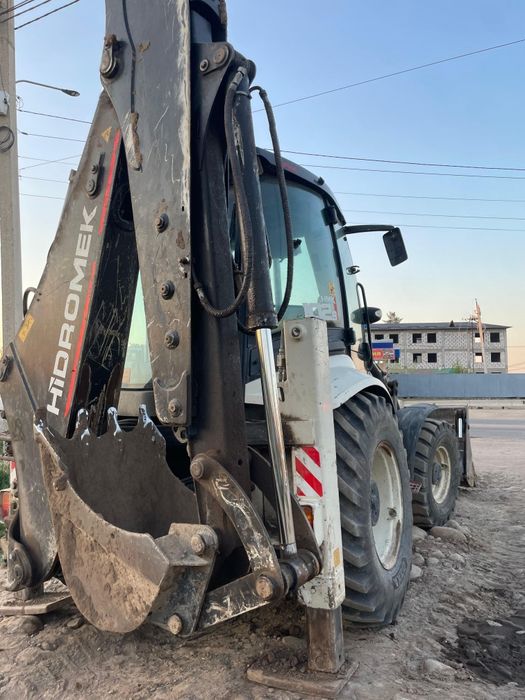 Экскаватор трактор 3в1