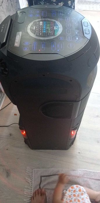 Sony mhc-v72d отлично състояние