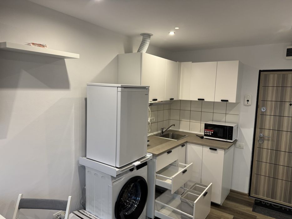 Garsoniera complet utilata