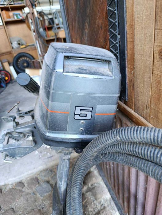 Надуваема лодка с мотор