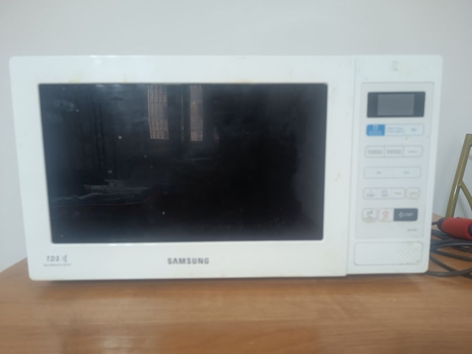 Микроволновая печь