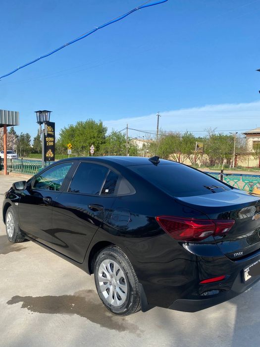 Onix 3 pozitsiya kraska toza