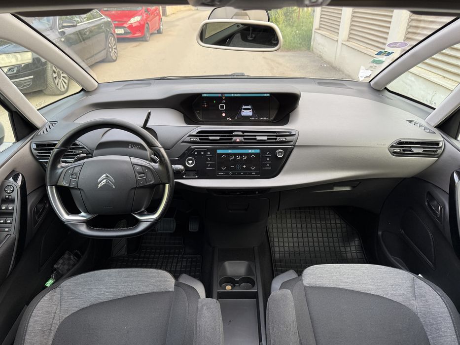 Citroen C4 Picasso Exclusive 1.2 Benzina 130CP 140.000KM Cutie EA7 An Fabricatie 2017 Facelift