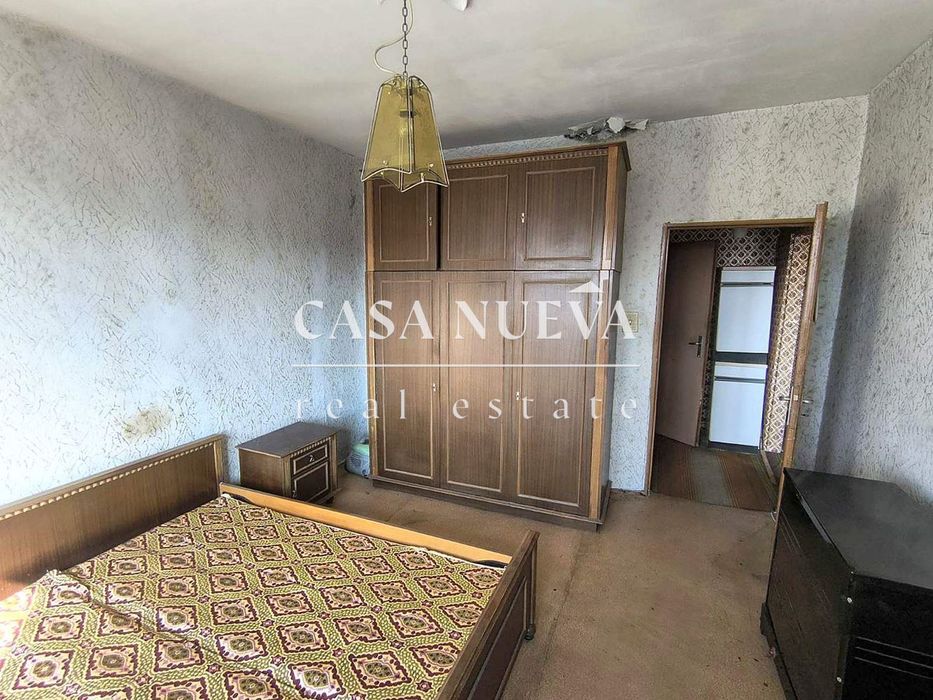 Продава се Двустаен апартамент в Перник, Център - 68 кв.м за 1028 €/кв.м - Снимка #3