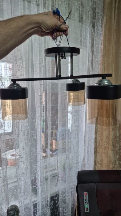 Продам люстру ...