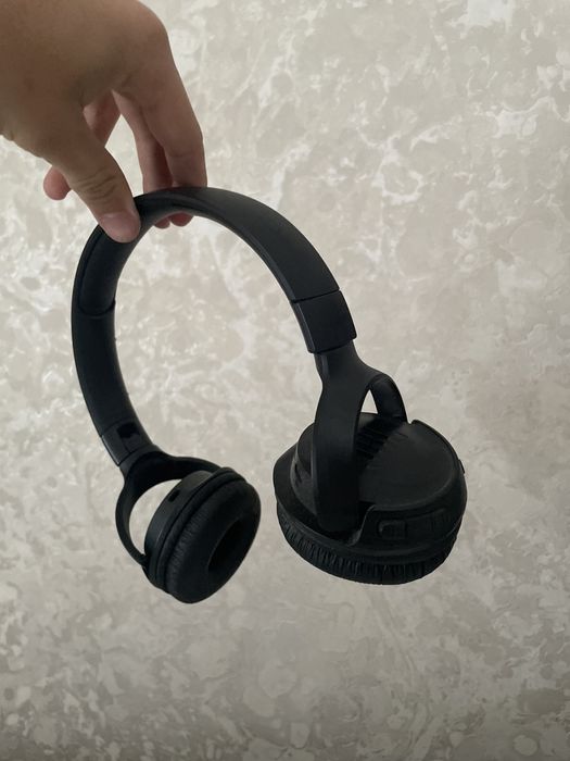 продам наушники jbl 510