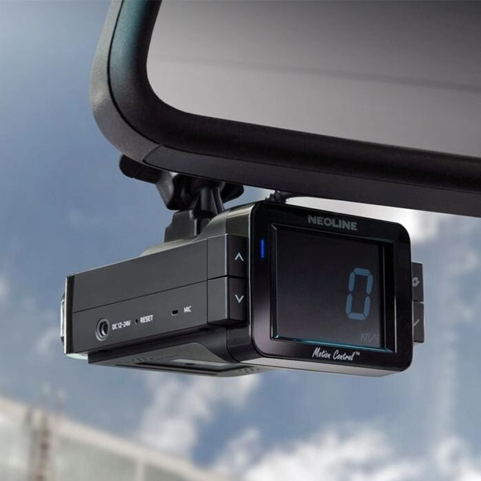 Видеорегистратор с радар-детектором Neoline X-COP 9100s