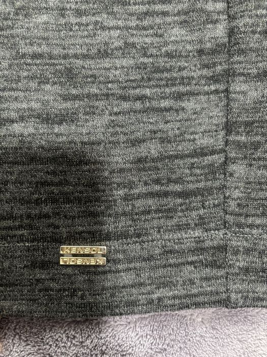 Рокля Kensol фино плетиво.