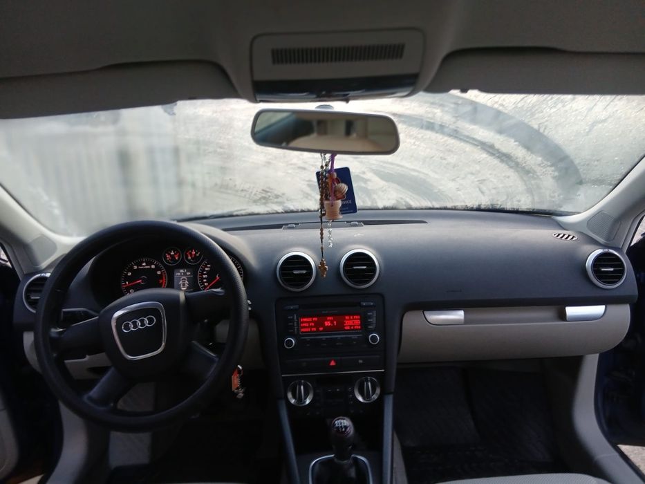 Vând Audi A3  2009