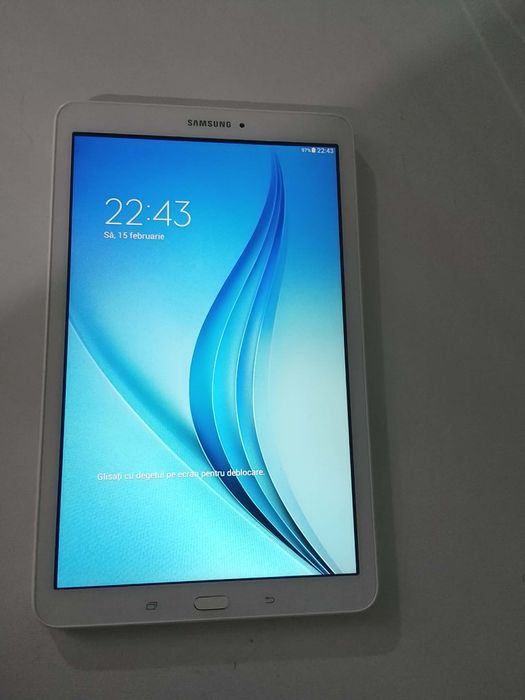 De vânzare Samsung Tab E SM - Te 560 stare foarte buna optic 9,5/10 tehnic 10/10   fără conturi sau fisuri sau crăpături