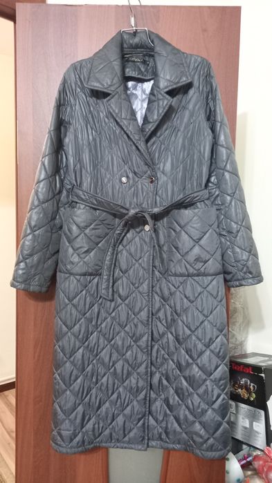 Продам пальто демисезонное