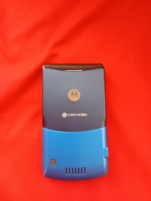 Motorola V3  ( decodat, refurbished)