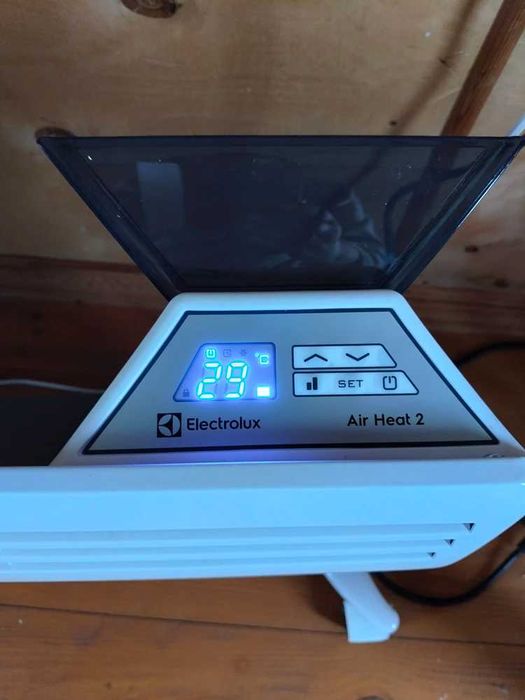 Обогреватель Electrolux Model: EIH/AG2-1000Е Конвективно-Инфракрасный