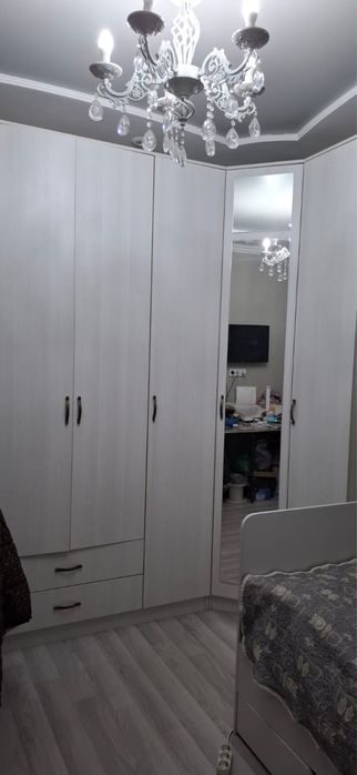 Шифоньер вместительный