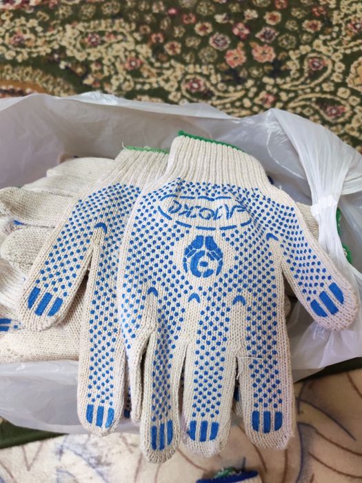 Продам перчатки хб