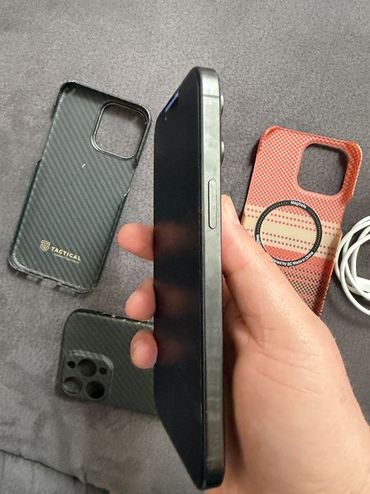 Iphone 15 pro max / garantie/ 100%/8 cicluri