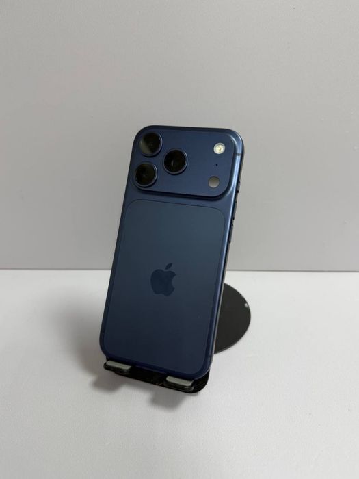 iPhone 17 Pro  #АК126321