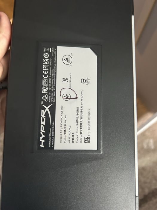 Продам клавиатуру hyperx