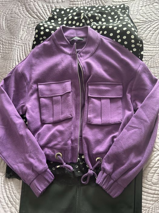 Отдам женские вещи даром