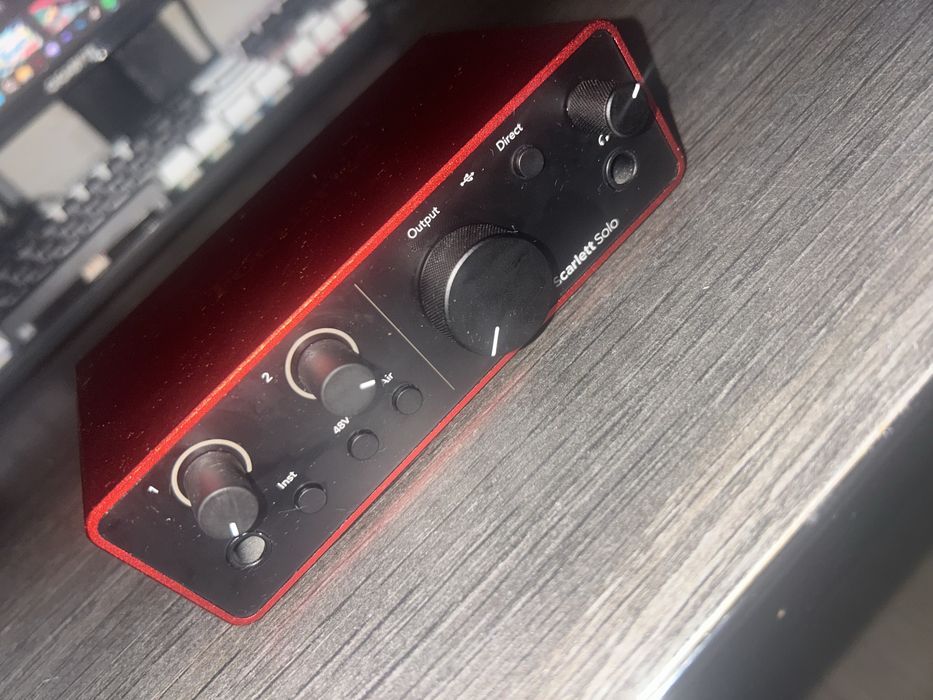 Vand placa de sunet Focusrite Scarlett Solo gen 4th