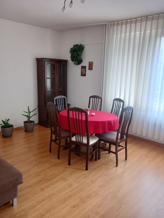 Дава се под наем Тристаен апартамент в Плевен, Мара Денчева - 80 кв.м за 357 € - Снимка #4