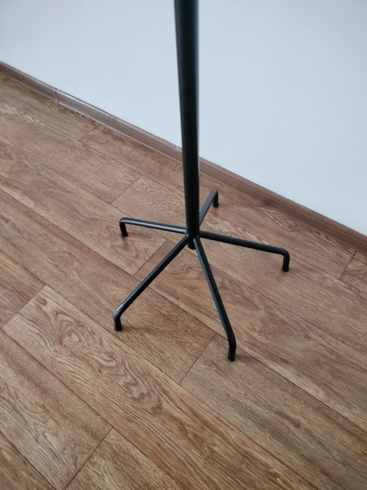 Вешалка  напольная