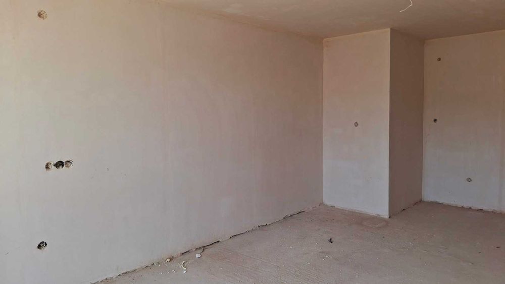 Продава се Тристаен апартамент в Благоевград, Запад - 85 кв.м за 1453 €/кв.м - Снимка #3