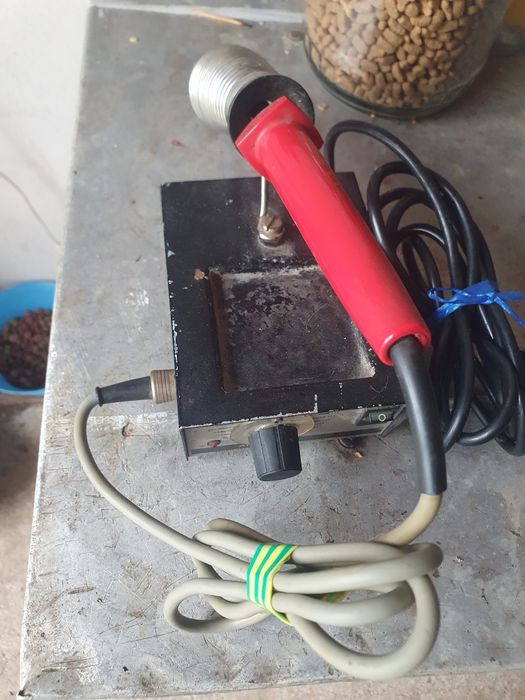 Statie de lipit 60 w Adcola 101 T