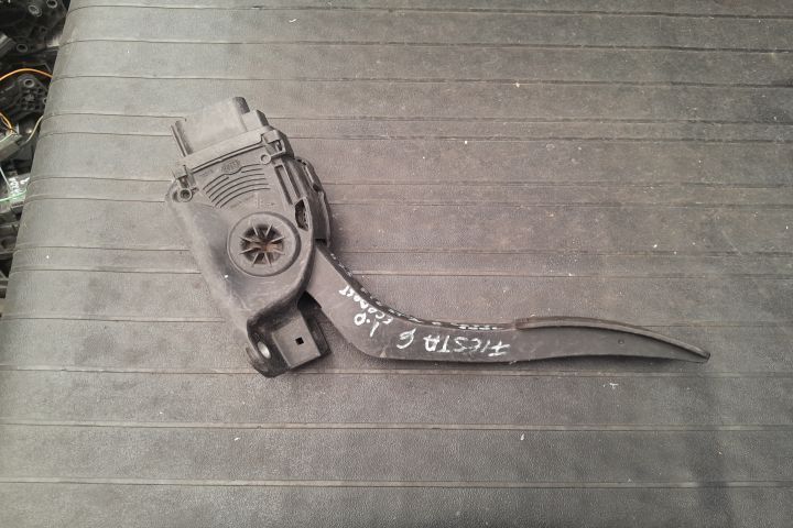 Pedala acceleratie 8V219F836AB 6PV00951720 8V21-9F836-AB  8V219F836AB