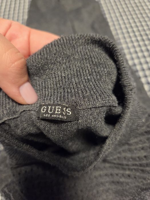 Вълнено пуловерче Guess XS
