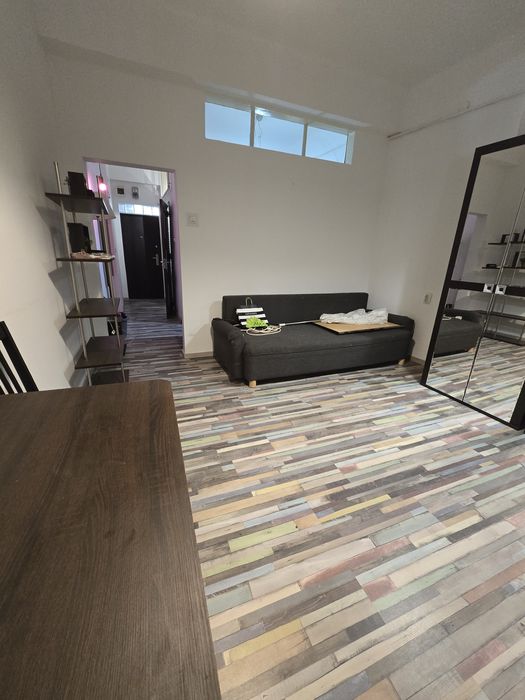 Garsoniera de inchiriat - calea mosilor - direct proprietar