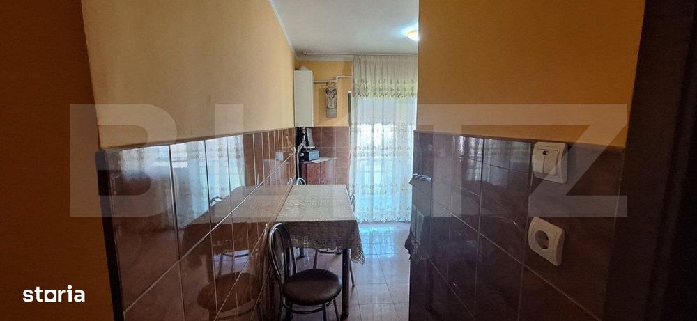Apartament 2 camere , cu 2 balcoane si pivnita , zona Micro 17