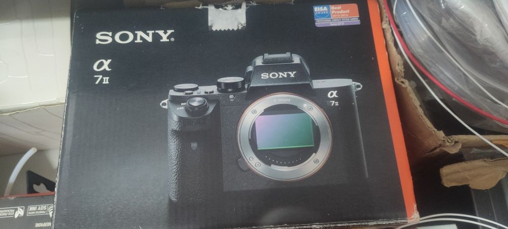 Sony A7 II с обектив ttartisan 50mm f2 и батериен грип
