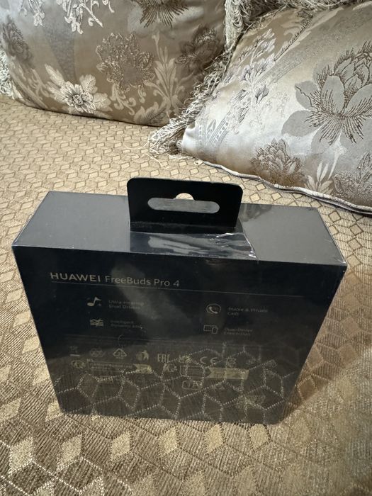 Huavei FreBuds pro 4