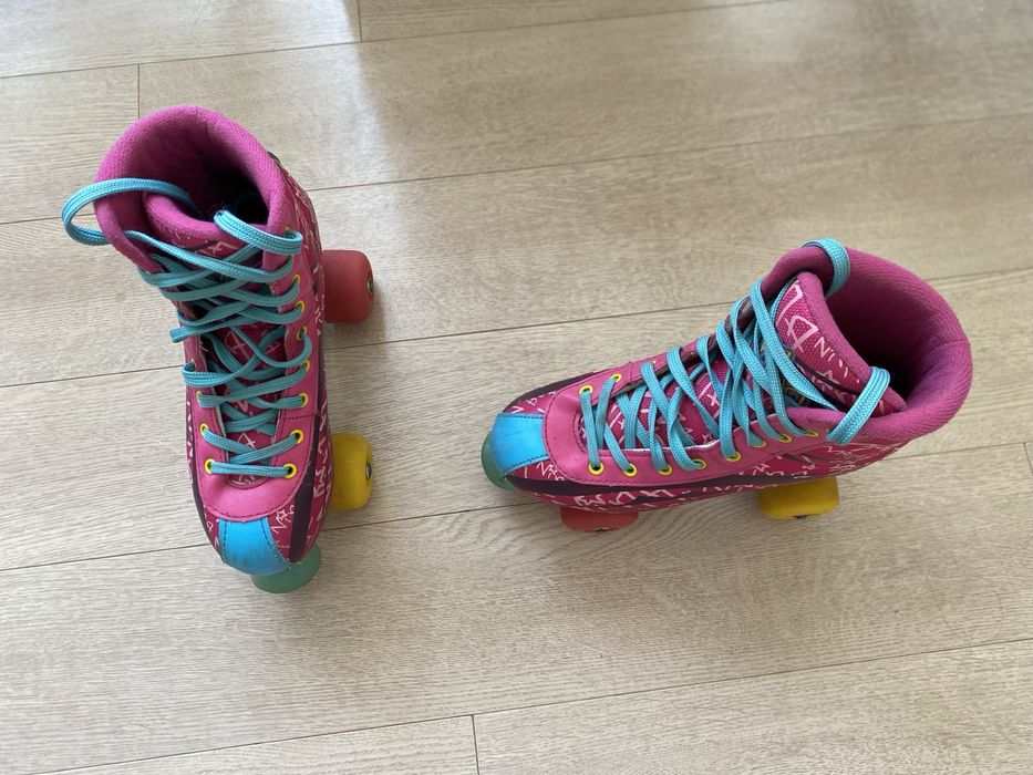 Ролкови кънки