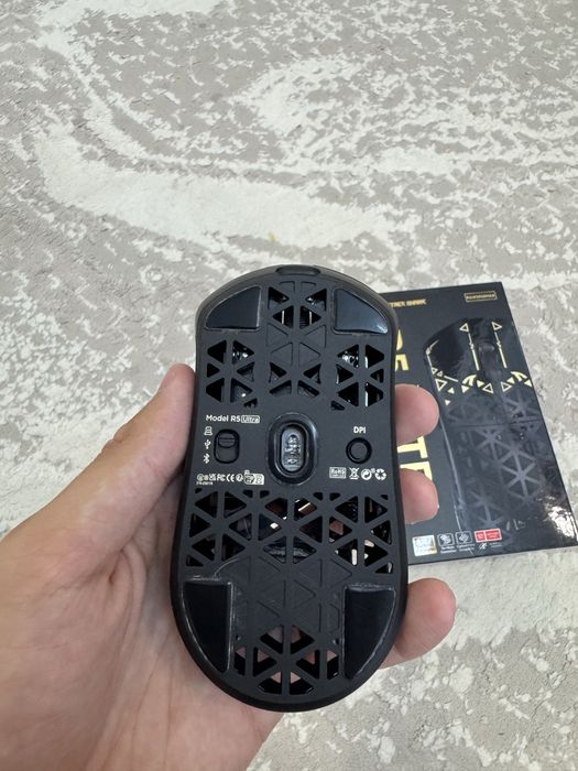 Мышь Attack Shark R5 Ultra черный