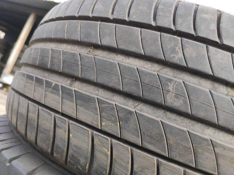 Единични гуми с размер 225 45 17