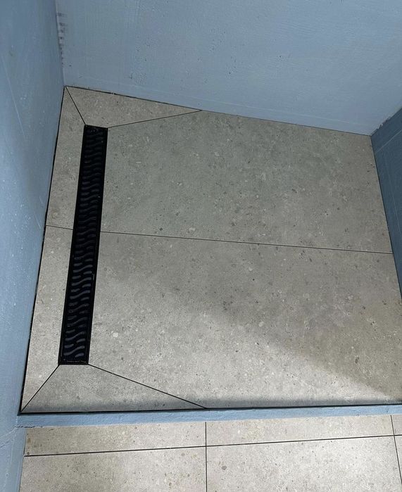 Укладка кафеля .