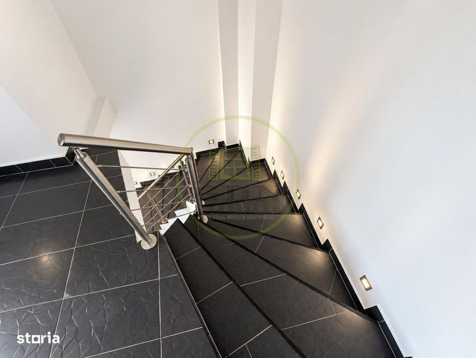 Spatiu birouri premium 200 mp | 2 niveluri | 2 terase panoramice | Bd.