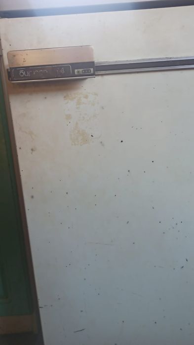 Морозильник Бирюса