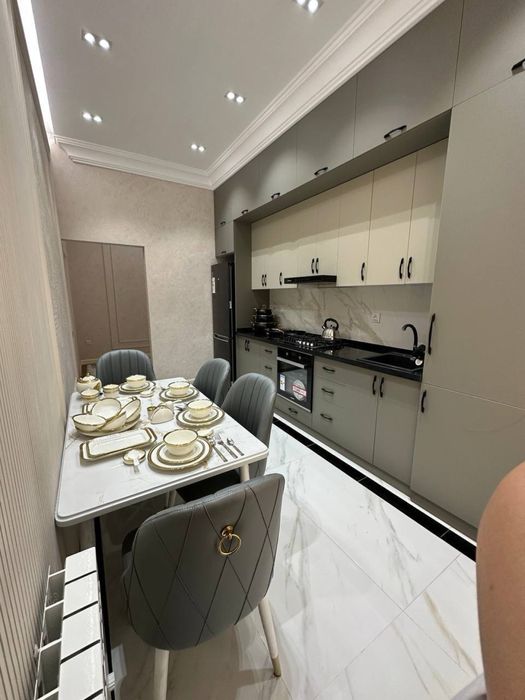 Шикарная 2-3 комнатная квартира вцентре Ташкента(Мирабод,посольствоРФ)