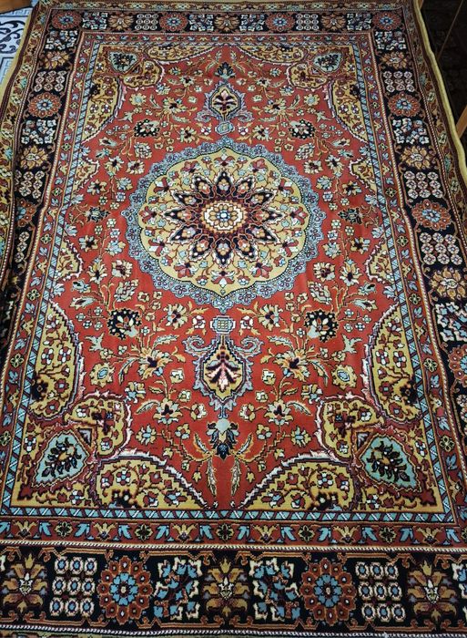 Ковры (шерсть, натуральные)