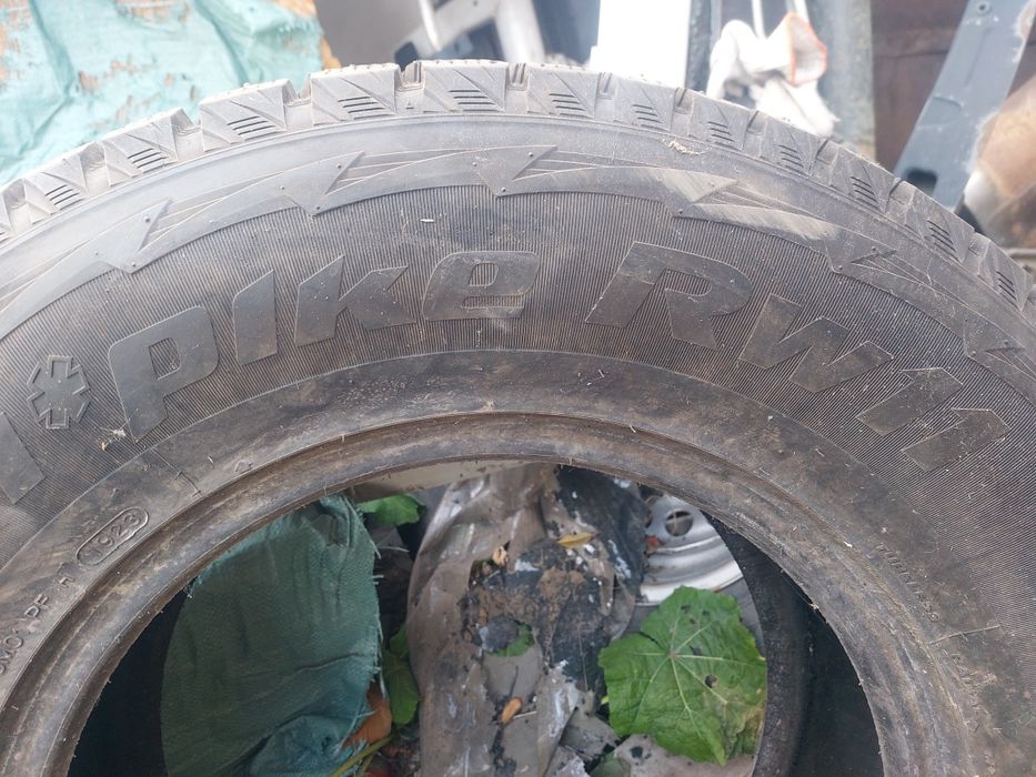 Одна шина 285×65×17