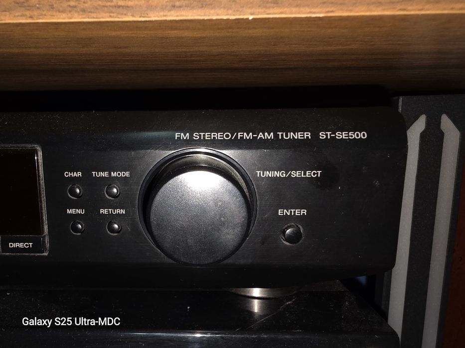 Vând tuner digital stereo cu rds Sony ST-SE500