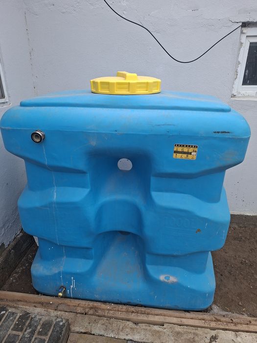 Тонник (1000L) сатылады