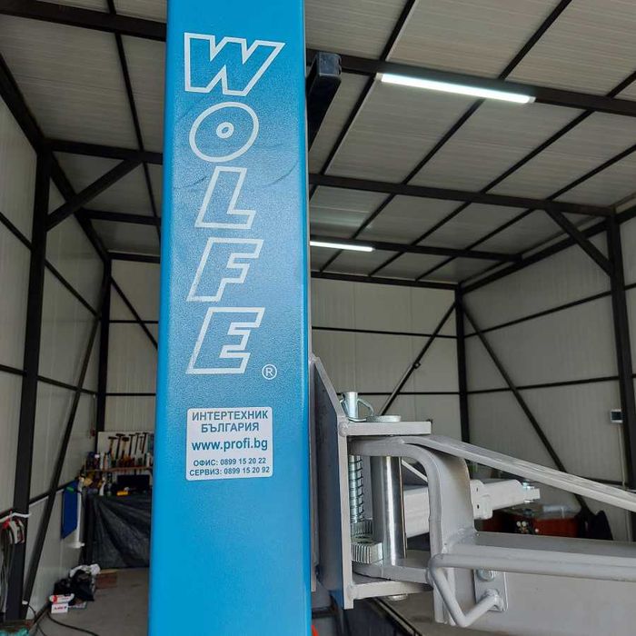 Подемник 4т WOLFE Profi line окомплектован с масло и анкери
